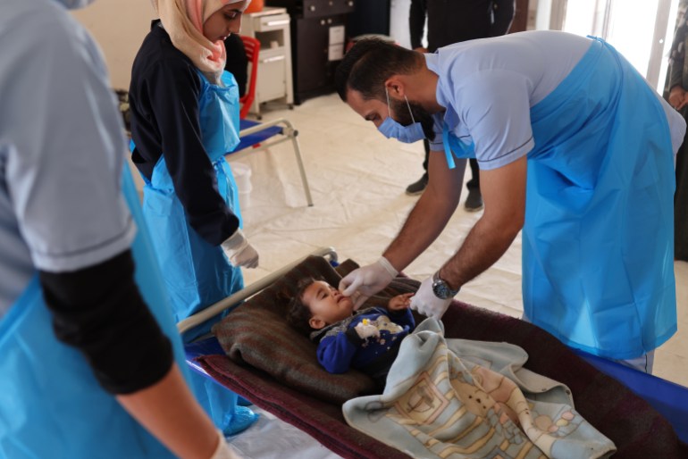 FILED - A Syrian child receives treatment in the cholera ward of a hospital in the Syrian city of Darkoush. Photo: Anas Alkharboutli/dpa